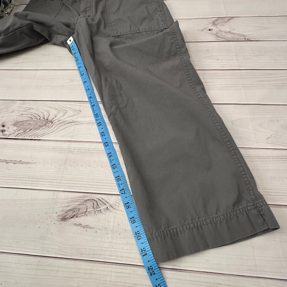 Woolrich Quarry Cropped Pants - Size 10
Classic Relaxed Business Casual Church - Picture 5 of 6